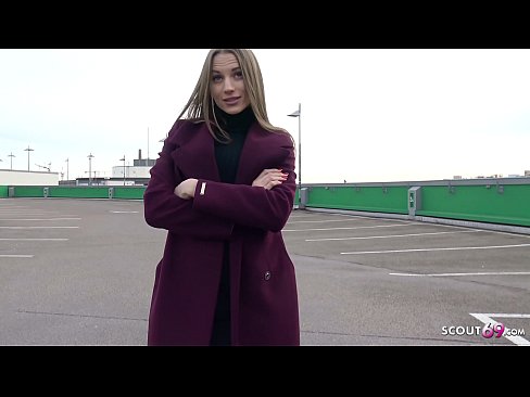 ❤️ CERCETAȘUL GERMAN ESTE UN VIS ATINGÂNDU-L PE STEELE, TELL-UL DIN PARCARE ȘI SEXY PENTRU BANI at ro.risegame.top ❌