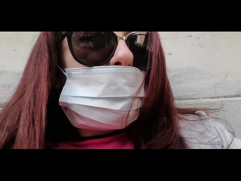 ❤️ Nicoletta se răzbună pe vecinul ei și face pipi în garajul lui (Special Covid19 Carantină italiană) at ro.risegame.top ❌