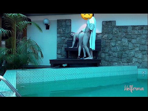 ❤️ Șeful o invită pe menajeră la piscină, dar nu a putut rezista la o partidă fierbinte at ro.risegame.top ❌