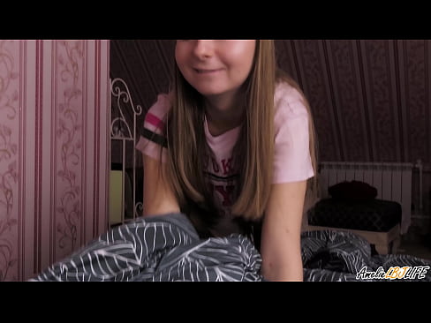 ❤️ Blondina îi suge adânc prietenei ei și primește spermă în gură at ro.risegame.top ❌